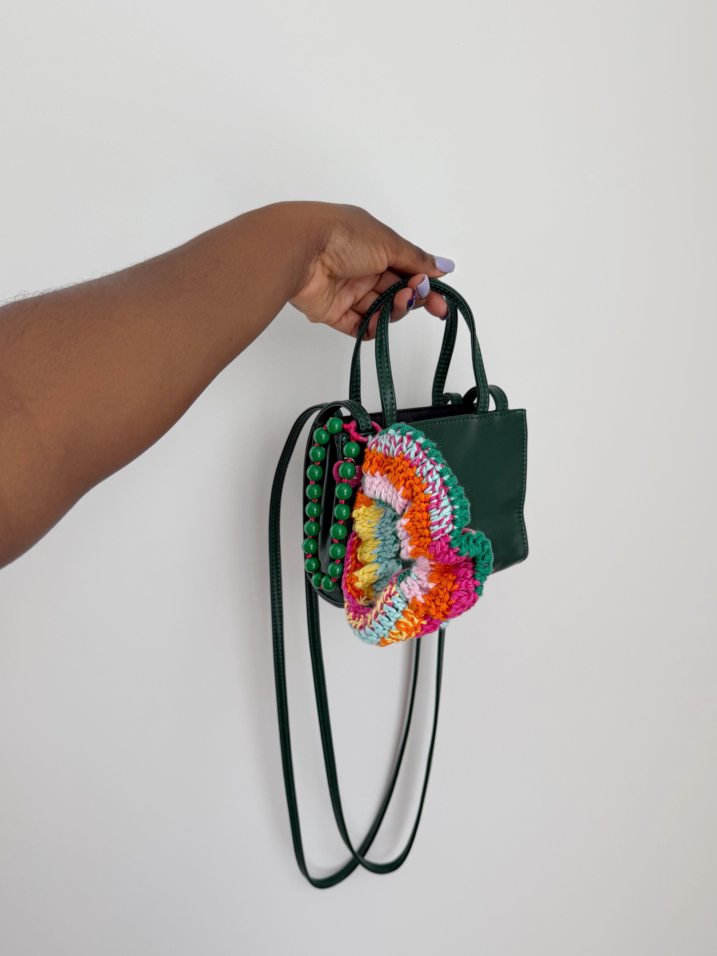 Crochet Scrunchie Pattern + Video Tutorial